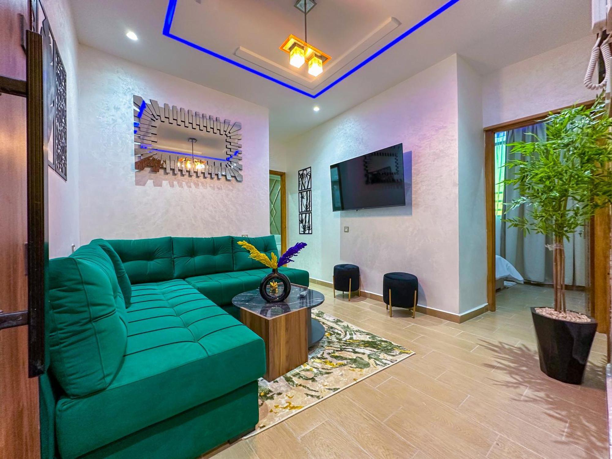 Veluxa - Luxury Holiday Homes - Centric Flat Танжер Екстер'єр фото